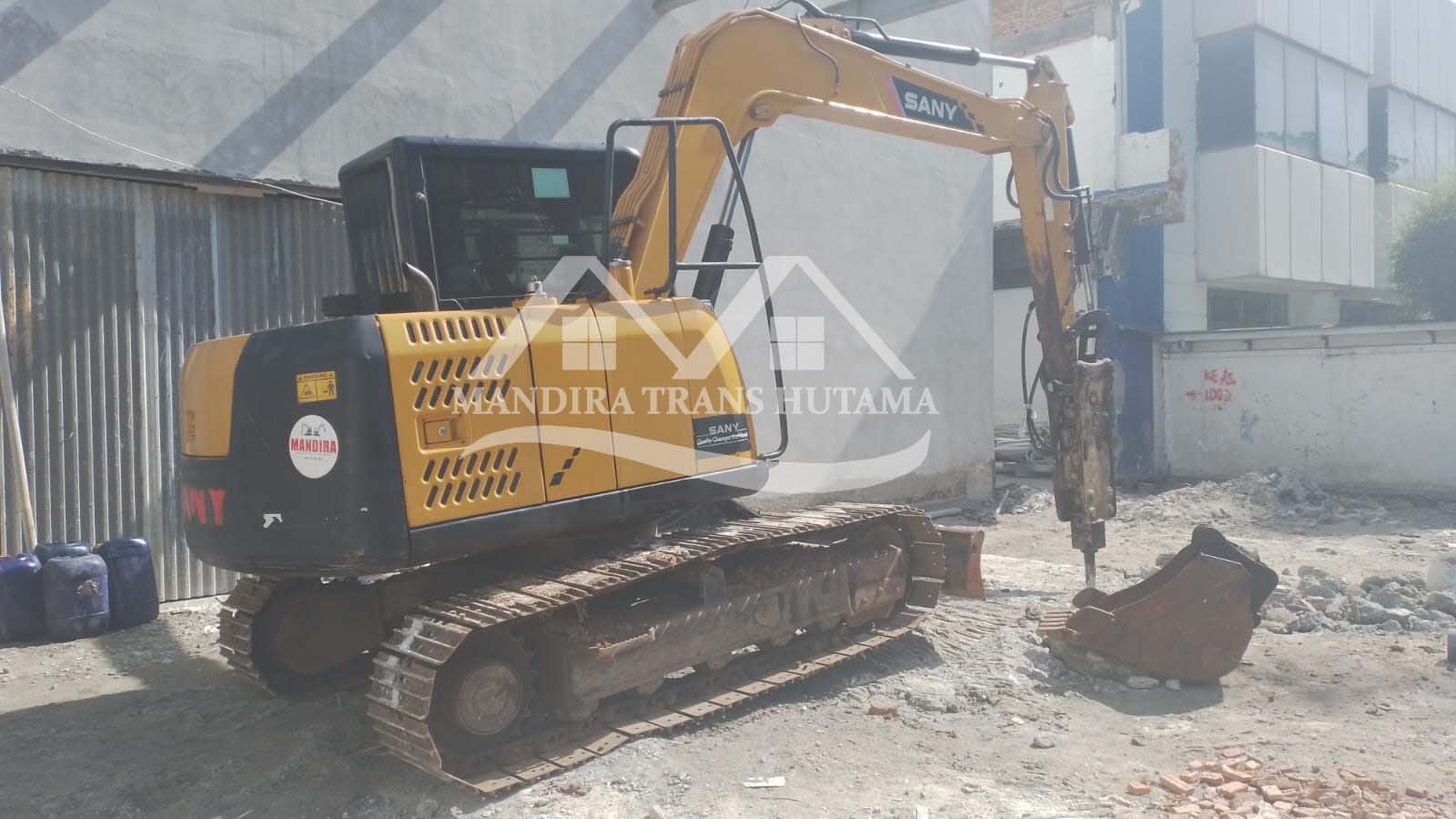 excavator-pc-75-breaker-mandira-trans-hutama-ss-2