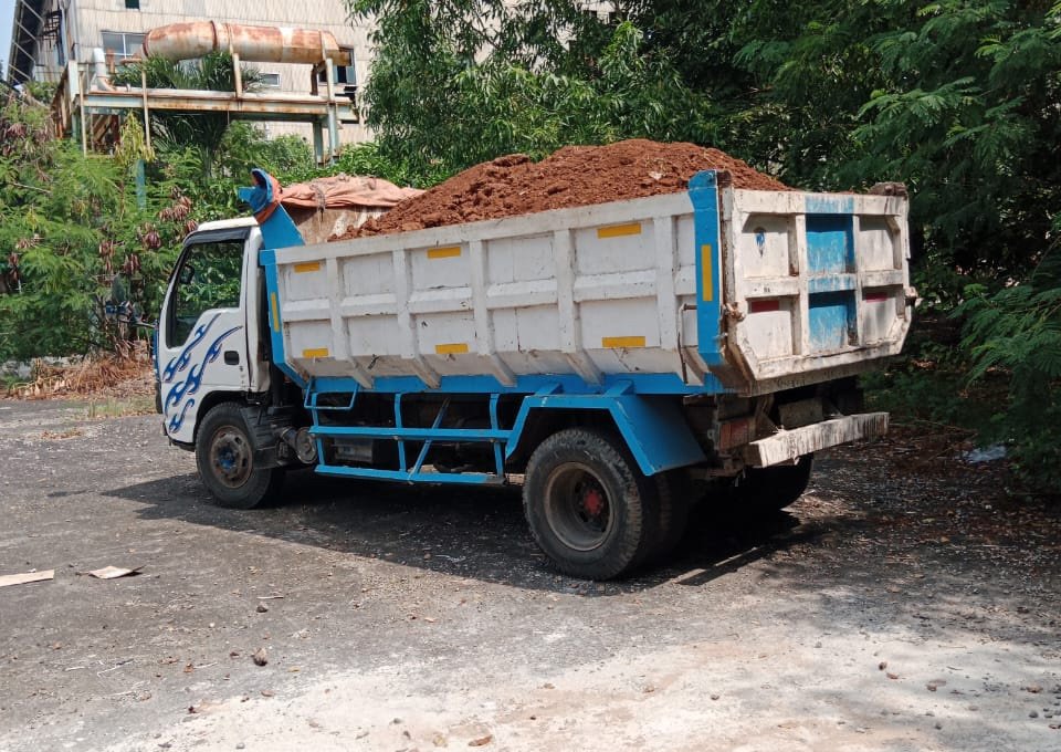 mandira-trans-hutama-dumptruck-2